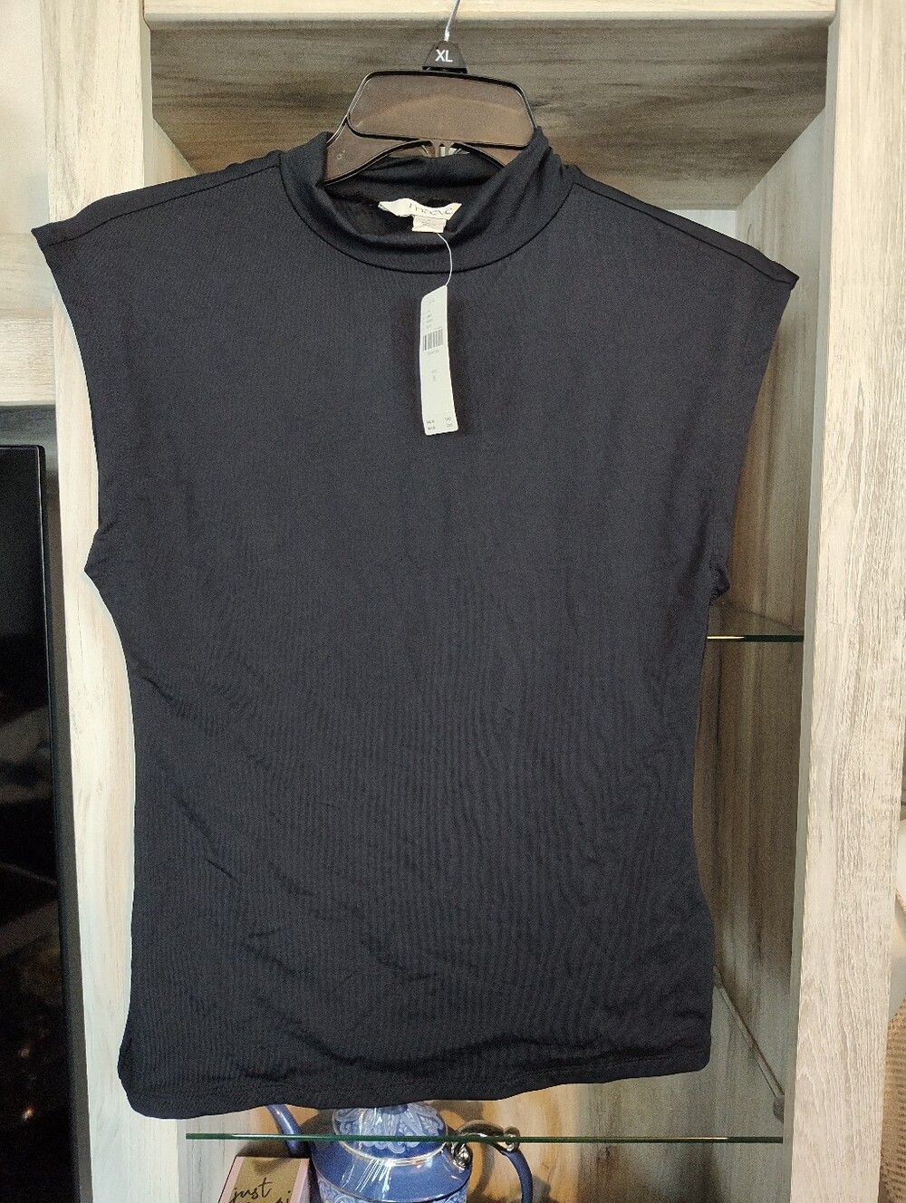 Maeve By Anthropology Women's Black Top SZ M New With Tags
